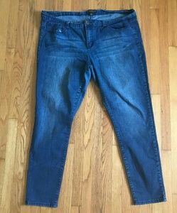 Sold....Forever 21 Jeans